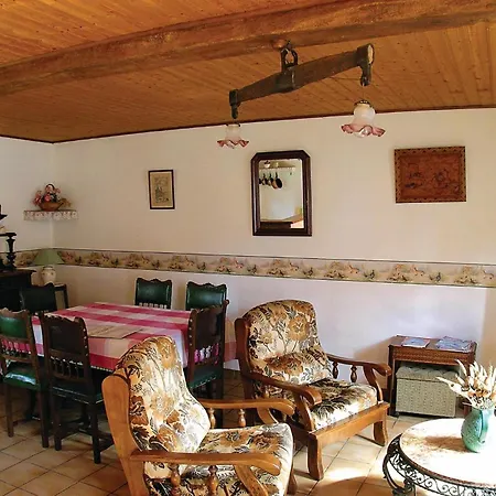 3 Bedroom Beautiful In Boucres Hames-Boucres