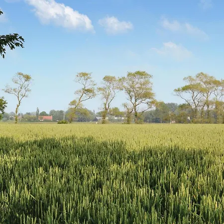 3 Bedroom Amazing In Boucres *