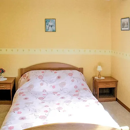 Holiday home 3 Bedroom Beautiful In Boucres Hames-Boucres